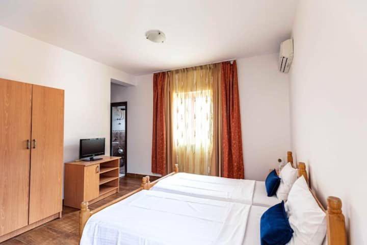 Apartmani Franeta บุดวา ภายนอก รูปภาพ