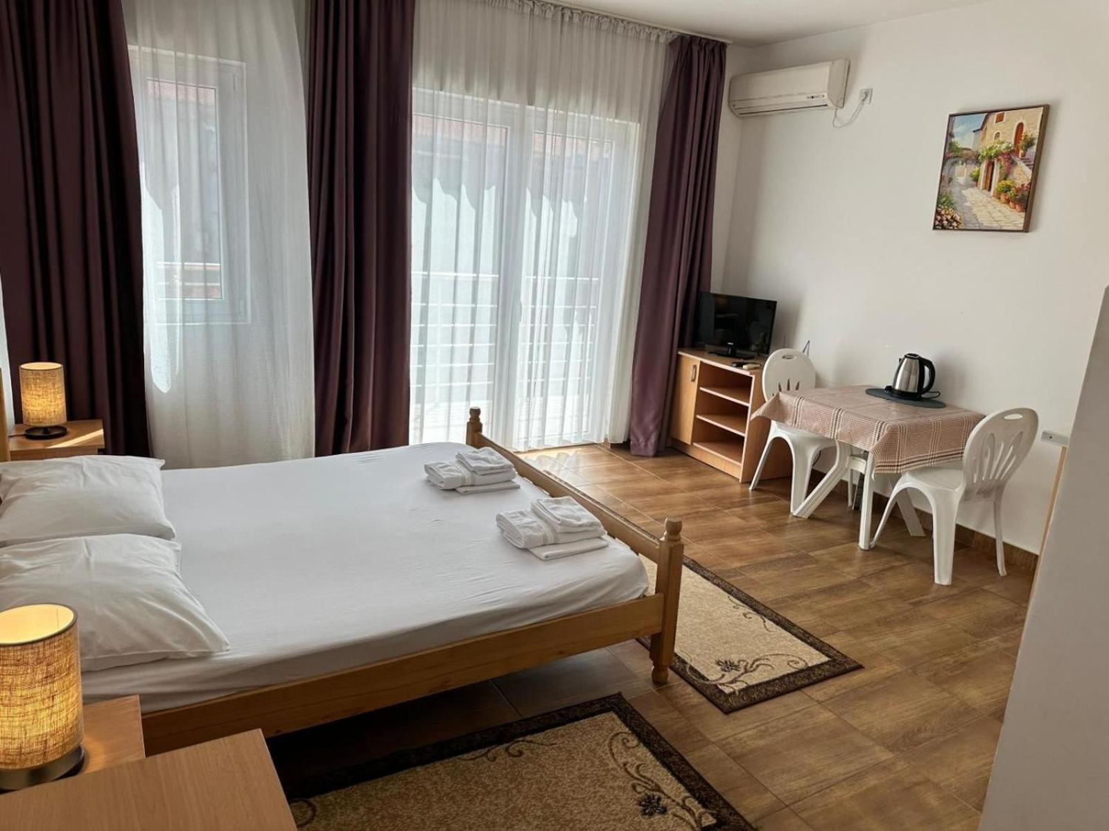 Apartmani Franeta บุดวา ภายนอก รูปภาพ
